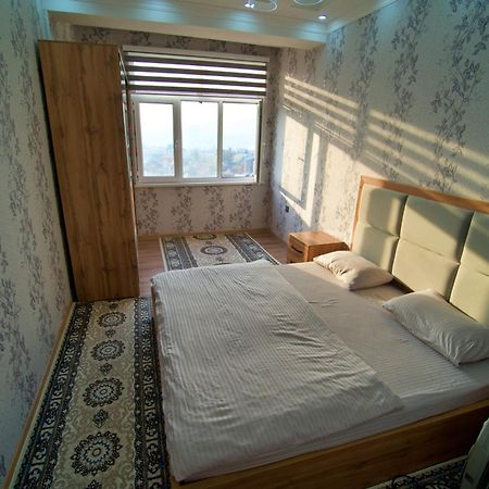 Family 3-Room Apartment Душанбе Екстериор снимка